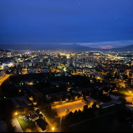 Sky Deluxe 2 Fitness & Spa スコピエ エクステリア 写真